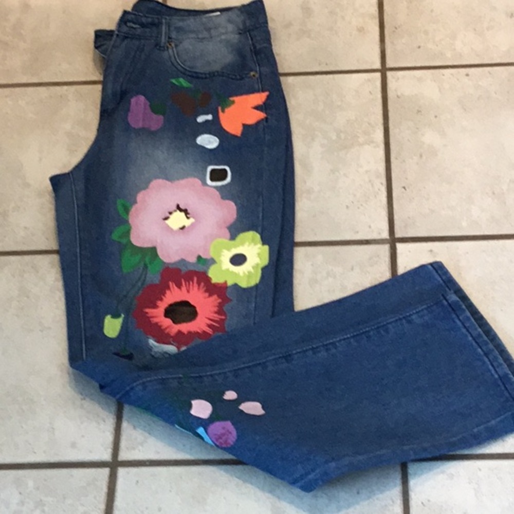 Blue Floral Painted Women’s Jeans - Picture 4 of 8